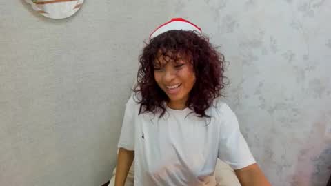 Nahomy online show from 14, 12, 2025