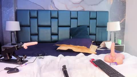 Nahomi online show from 6, 2, 2025