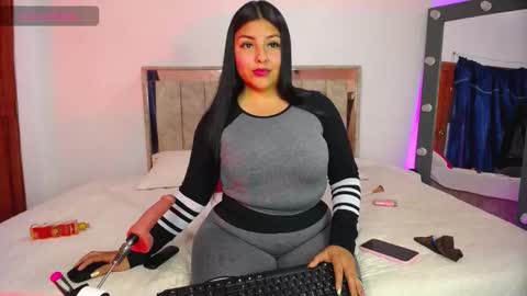 Nahomi online show from 23, 2, 2026