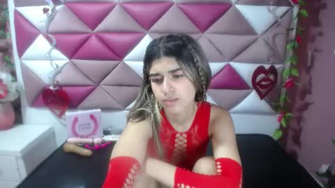 NahomiConnorr online show from 15, 1, 2025