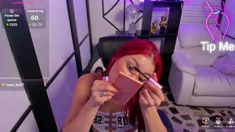 Snapshot of nahomirichards chatting on 9, 9, 2025 Nahomi online show from 9, 9, 2025