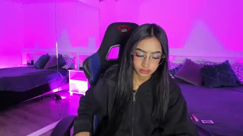 Snapshot of nahomygh chatting on 10, 1, 2026 Nahomy online show from 10, 1, 2026