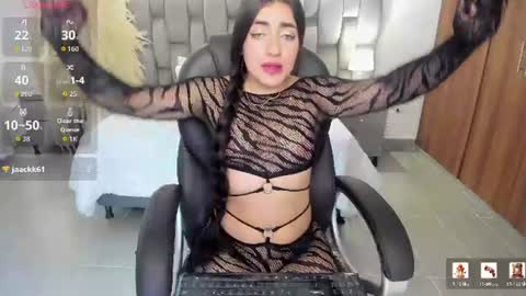 Snapshot of naiah_blue chatting on 1, 7, 2026 naiah_blue online show from 1, 7, 2026