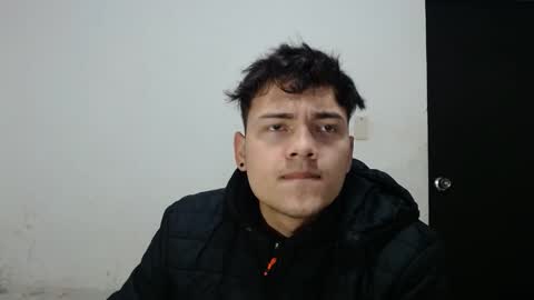 naisha and axel2 online show from 10, 10, 2025