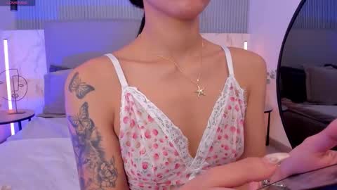 Snapshot of naishaford_1 chatting on 26, 9, 2025 Naisha Ford online show from 26, 9, 2025