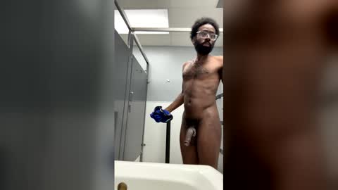 nakealowery online show from 30, 4, 2026