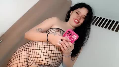 naked_weapon1 online show from 11, 12, 2024