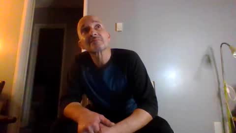 NAKEDINLA online show from 6, 1, 2026