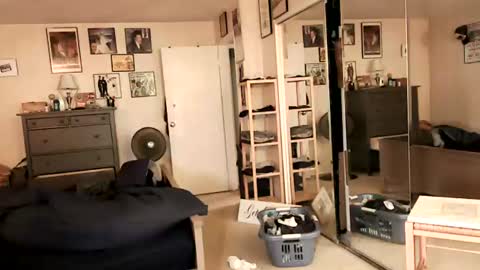 Snapshot of nakedmonkey chatting on 3, 7, 2026 nakedmonkey online show from 3, 7, 2026