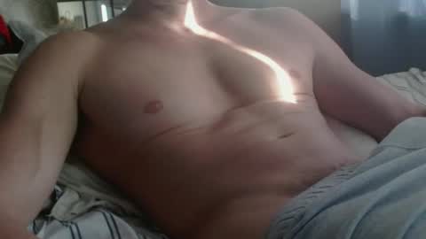 nakeDwoodBbetter online show from 10, 3, 2025