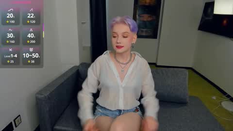 Snapshot of nakishacroshaw chatting on 13, 9, 2025 Kate online show from 13, 9, 2025