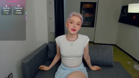 Snapshot of nakishacroshaw chatting on 18, 9, 2025 Kate online show from 18, 9, 2025