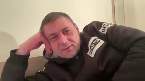 nakryt18 online show from 16, 4, 2026