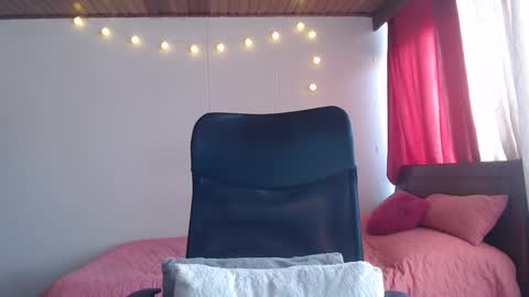 Snapshot of nala_foster chatting on 21, 12, 2024 Nala online show from 21, 12, 2024