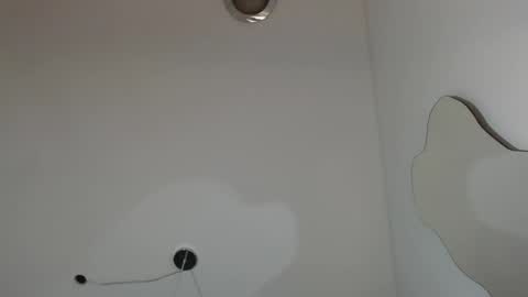 NALAROY online show from 8, 2, 2025