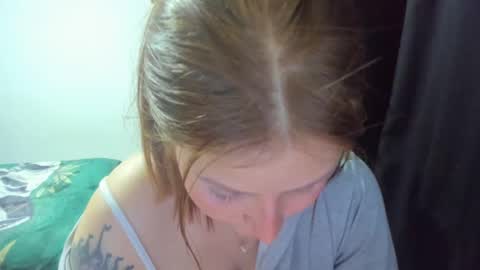 Snapshot of namibecker chatting on 16, 12, 2024 Nami online show from 16, 12, 2024