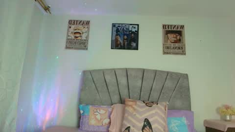 NamiThompson online show from 30, 11, 2025