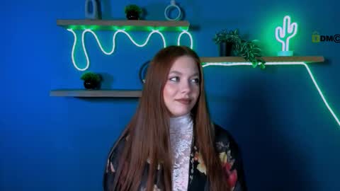 nana_shy_ online show from 2, 12, 2025