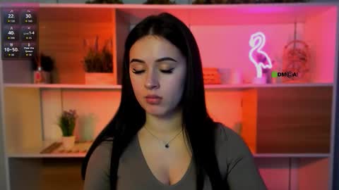 nana_sol online show from 2, 12, 2025