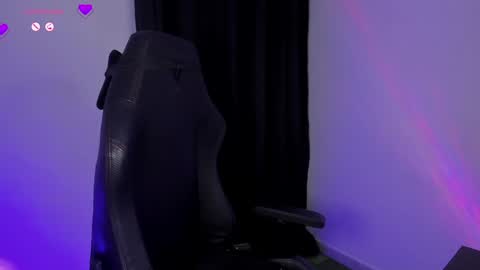            online show from 14, 1, 2025