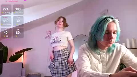 Petite Nancie online show from 5, 6, 2026