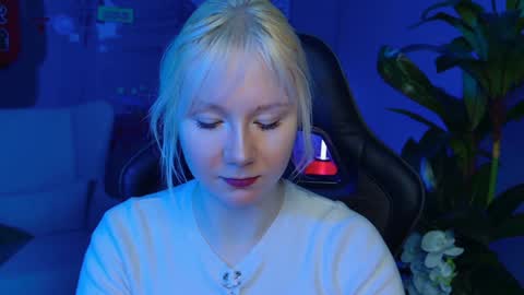 Snapshot of nancymartinez chatting on 23, 1, 2025 nancymartinez online show from 23, 1, 2025