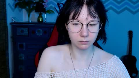 Snapshot of nancymartinez chatting on 10, 9, 2025 nancymartinez online show from 10, 9, 2025