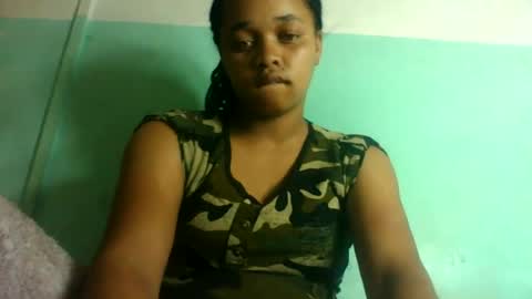 Snapshot of nandrianina416143 chatting on 15, 6, 2026 nandrianina416143 online show from 15, 6, 2026