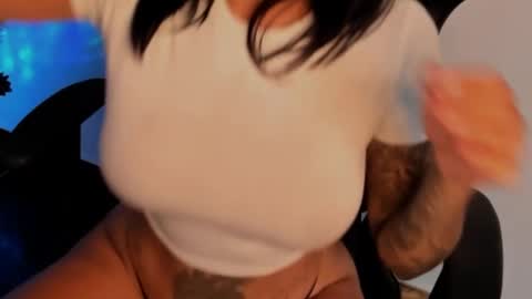 Snapshot of nany_tnt chatting on 6, 2, 2025 NANY online show from 6, 2, 2025