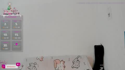 Snapshot of naoko_uwu chatting on 9, 12, 2024 Naoko online show from 9, 12, 2024