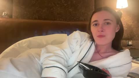 Snapshot of naomi________ chatting on 1, 6, 2026 Naomi online show from 1, 6, 2026