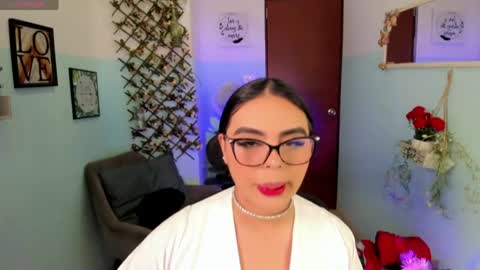 naomi_aniston online show from 6, 6, 2026