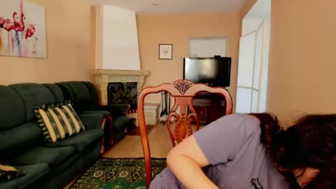 Snapshot of naomi_di chatting on 22, 6, 2026 naomi_di online show from 22, 6, 2026