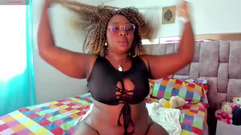 Nathalia King online show from 14, 12, 2024