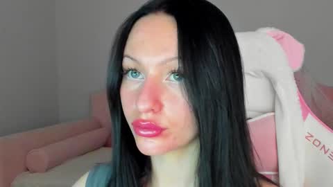 Naomi online show from 10, 11, 2025