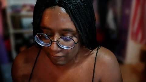 Naomi online show from 25, 10, 2025