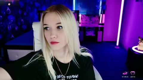 Snapshot of naomihita chatting on 12, 2, 2026 naomihita online show from 12, 2, 2026