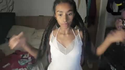 Snapshot of naomii1020 chatting on 30, 1, 2025 Naomii online show from 30, 1, 2025