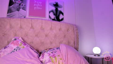 Snapshot of naomikross chatting on 17, 1, 2025 Naomi online show from 17, 1, 2025