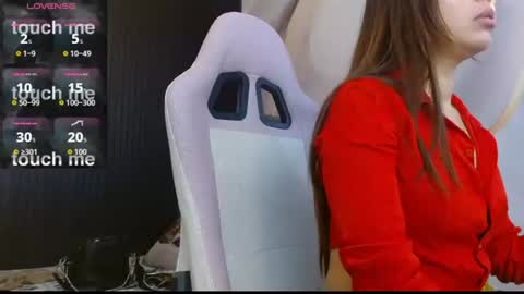 Naomis online show from 13, 7, 2026
