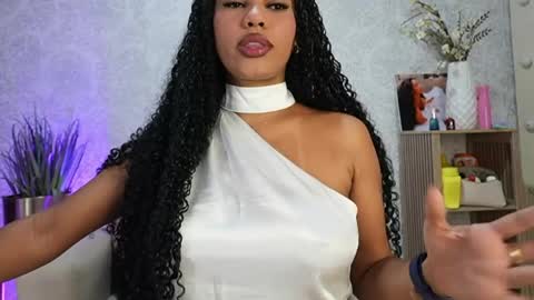Naomi     online show from 28, 5, 2026