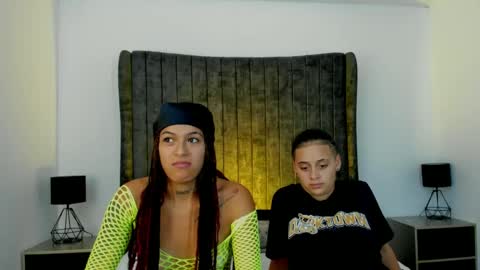 Snapshot of naomyanddany chatting on 7, 3, 2025 NaomyAndDany online show from 7, 3, 2025