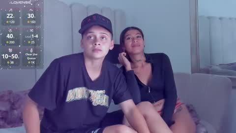 Snapshot of naomyanddany chatting on 12, 3, 2025 NaomyAndDany online show from 12, 3, 2025