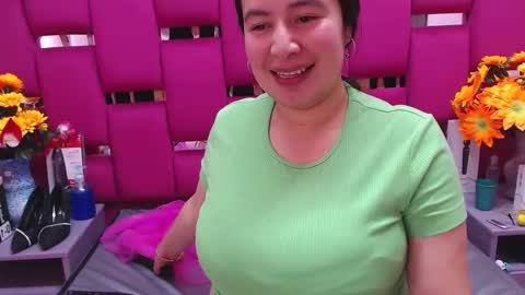 Snapshot of naomyprinces_ chatting on 11, 12, 2024 Bulma Heidi online show from 11, 12, 2024