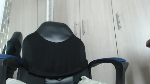 Snapshot of nassh_18 chatting on 21, 4, 2026 nassh_18 online show from 21, 4, 2026