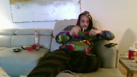 Snapshot of nassobout chatting on 1, 1, 2025 nassobout online show from 1, 1, 2025