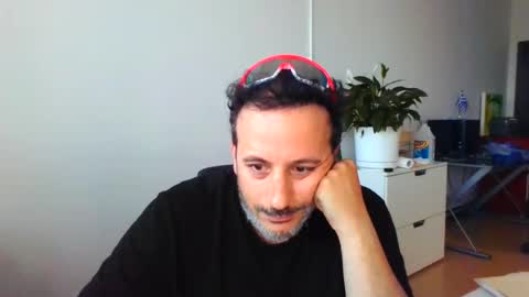 Snapshot of nassobout chatting on 6, 7, 2026 nassobout online show from 6, 7, 2026