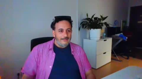 Snapshot of nassobout chatting on 17, 7, 2026 nassobout online show from 17, 7, 2026