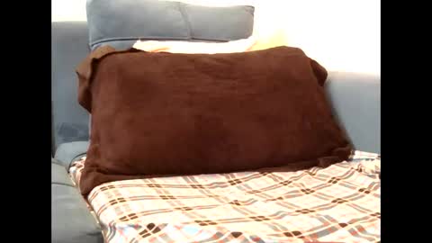 Bella online show from 7, 4, 2026