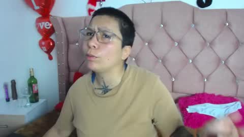 nat_evans8 online show from 21, 4, 2026